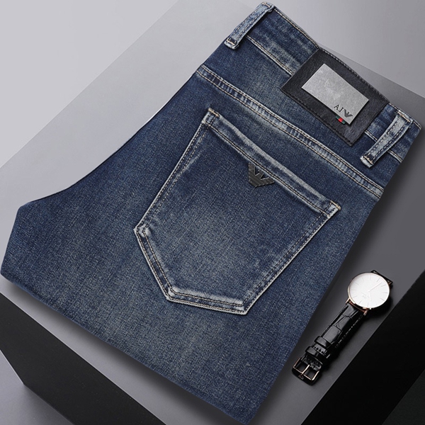 ブランドジーンズ角部分ディテール